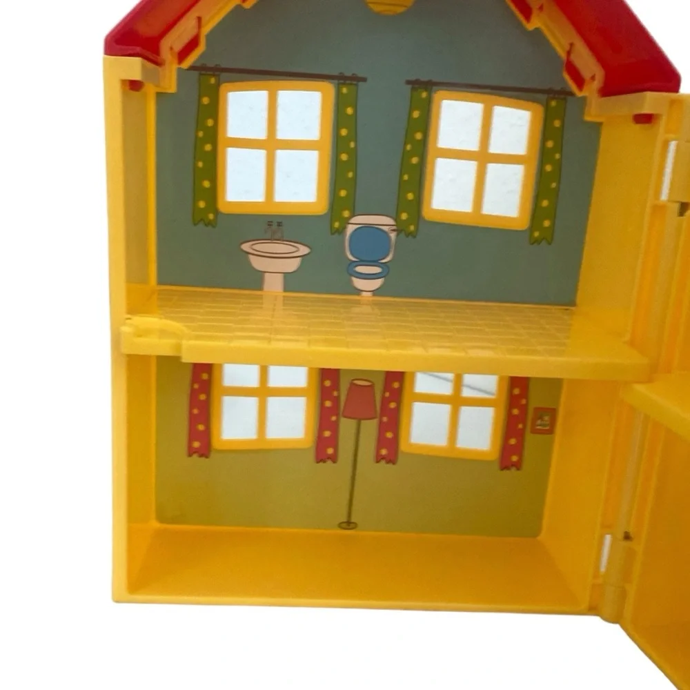 Peppa Pig Vintage Fold-n-Carry Deluxe Yellow House 2003 - House Only